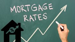 US Mortgage Rates Climb to Near One Year Highs as Home Loan Costs Keep Rising